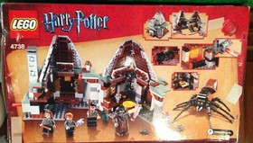  LEGO HARRY POTTER 4738 HAGRID'S HUT, 4 MINIFIGURES NEW SEALED DAMAGED BOX