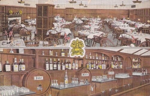 Barriles de cerveza Milwaukee, WI - Hotel Pfister - 1940 - Pabst, Miller, Schlitz 1940 - Imagen 1 de 3