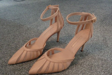 DOROTHY PERKINS NUDE CORE COURT SHOES - SIZE 5 - NWT