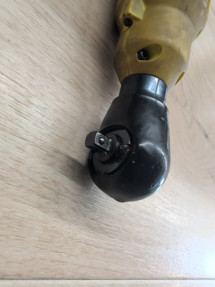 SNAP-ON CTR714AHV 14.4 V 1/4" Drive MicroLithium Cordless Ratchet - Image 4 of 4