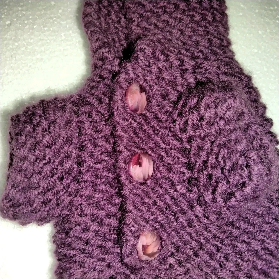 Adorable! NWOT Handmade/Knitted 💜Wool Dog Sweater w/Hoodie for 1-3 lb Toy Dogs - Image 2 of 4