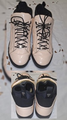 Men's Puma Beige and Black Sneakers