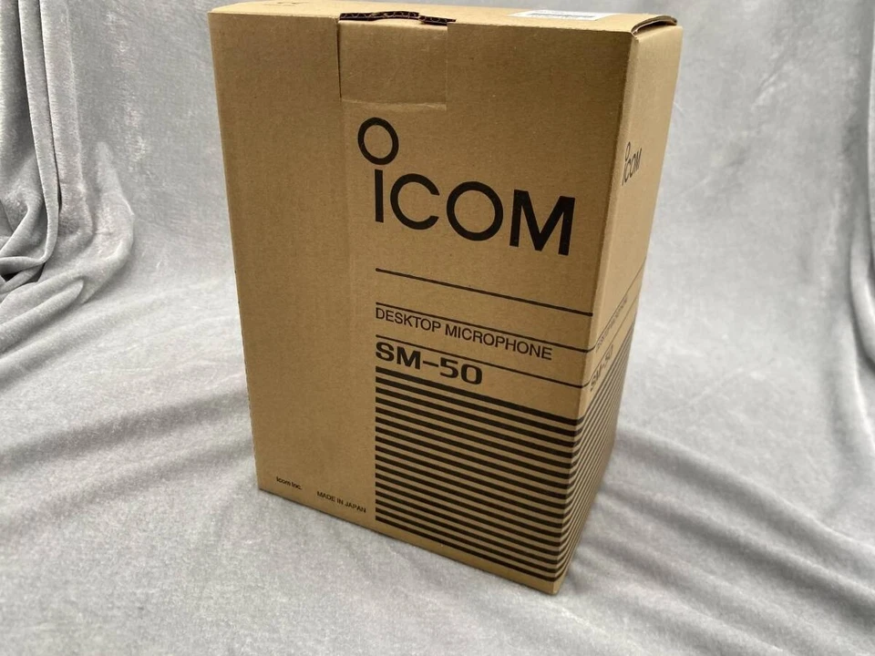 Icom SM-50 Dynamic Desk Microphone New Japan Version Monitoring - Image 3 of 3