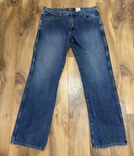 Ariat Men  s FR M4 Relaxed Basic Boot Cut Jean, Medium Wash, Size 34x32  