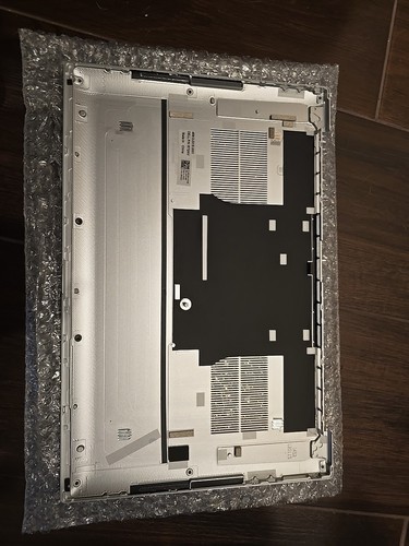 Coque inférieure coque inférieure pour Dell XPS 17 9700 XPS 17 9710 0RTGNV RTGNV Argent