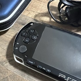 Sony PSP 1001 Console w/OEM Charger, Mem Stick Case, 2 Games, Movie Tested Works