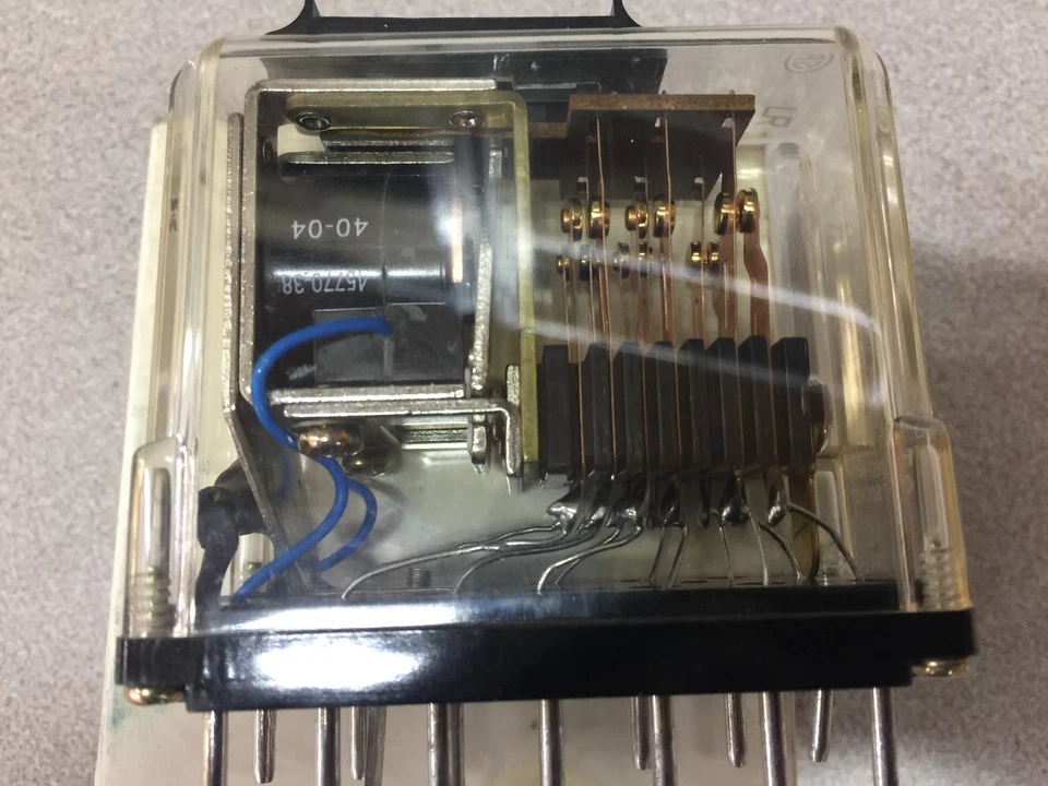 NEW IN BOX STRUTHERS DUNN 12 PIN 120VAC COIL RELAY 219DXBPML - Image 4 of 4