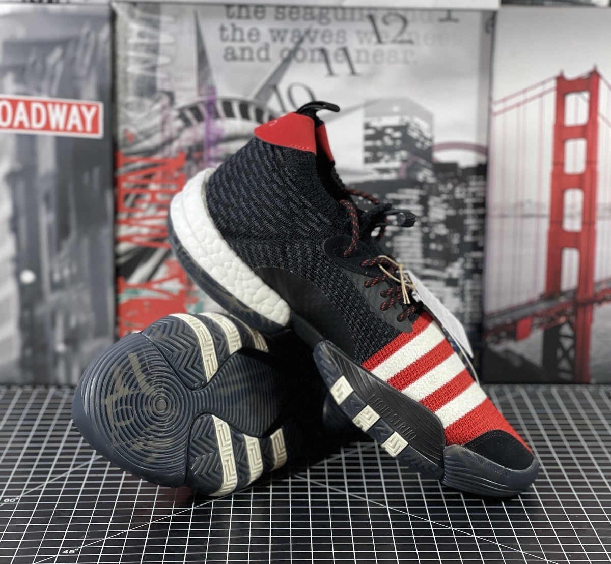 Adidas Trae Young 2 Chinese New Year Sneakers IF2163 Men’s Size 10.5 Trae Young 2  main image 3