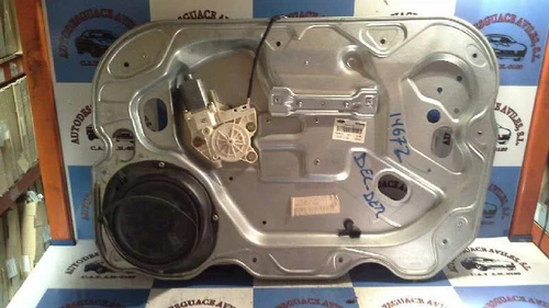 Lève-Vitre Avant Droit. pour FORD FOCUS BERLINA (CB4) Trend 2008 575772 - Afbeelding 1 van 11