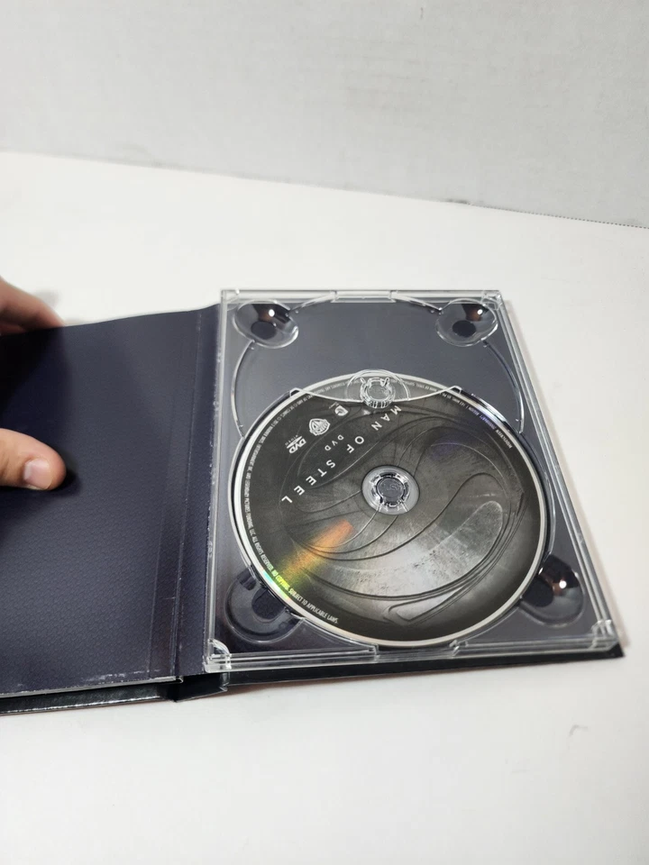 Superman Man of Steel (Blu-ray, 2013, Limited Edition Lenticular Cover) Read! - Image 4 of 4