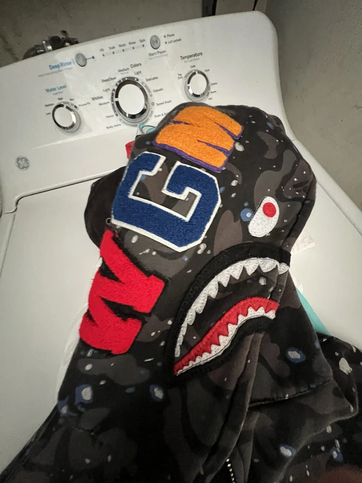 A Bathing Ape Bape Shark Camo Jacket Black Size SML Full zip Nice!! - product detail image 17