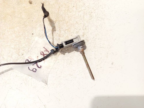 4b0820539 Temperaturfühler Temperatur Fühler  (Innenraumtempera DE2546698-37