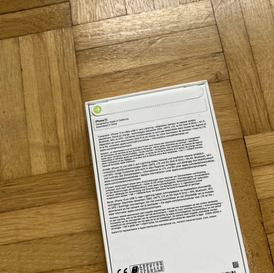 Apple iPhone 13 – 128 GB – Midnight – NEU & VERSIEGELT  - Bild 2 von 4