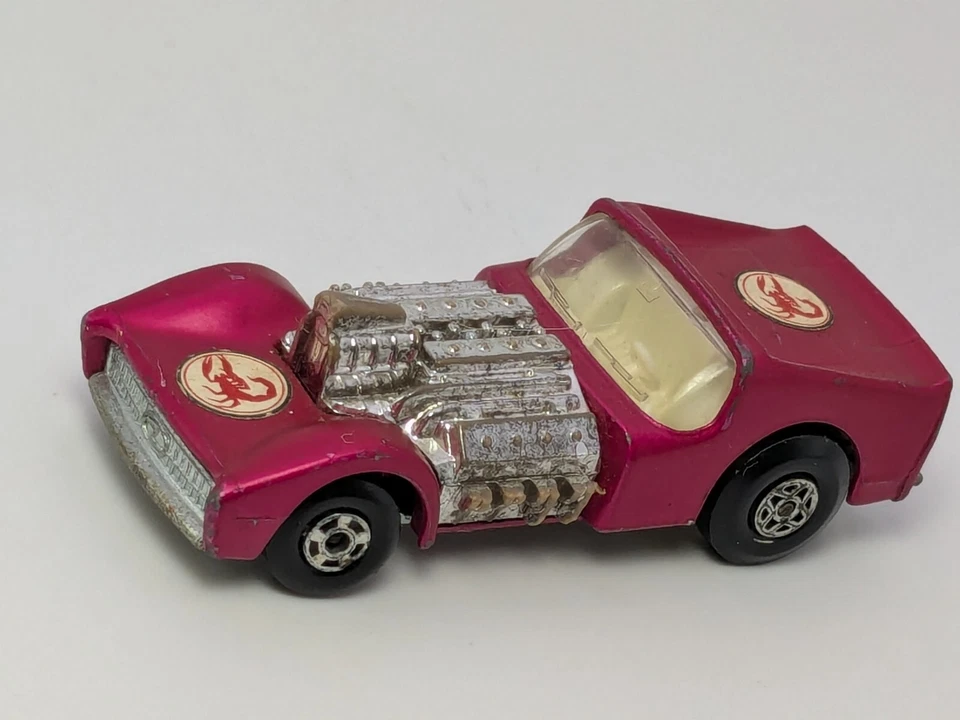 Vintage Matchbox Superfast #19 Road Dragster Purple MAGENTA 1970 Scorpion Decals - Image 4 of 4
