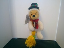 DISNEY Store SNOWMAN POOH 8" Bean BAG New with Tag