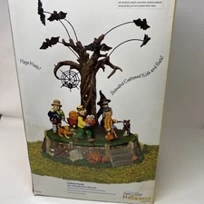 Dept 56 The Original Snow Village Halloween Costume Parade #55201 Works Tested