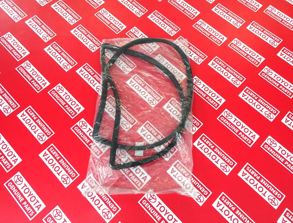 1970 1971 1972 1973 1974 1975 Toyota Carina TA10 TA12 Front Windshield Rubber - Image 3 of 4