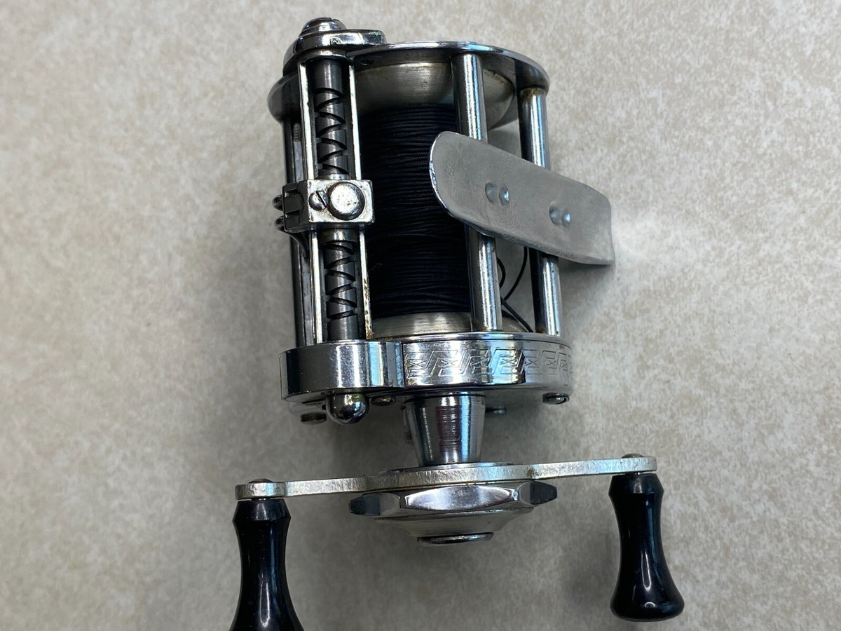 PFLUEGER AKRON 1895 フリースプール PFLUEGER AKRON 1895 フリースプール