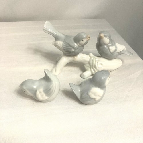 Vintage Vogel Figuren Crowning Touch blau Keramik auf einem Ast 2 andere - Bild 6 von 8
