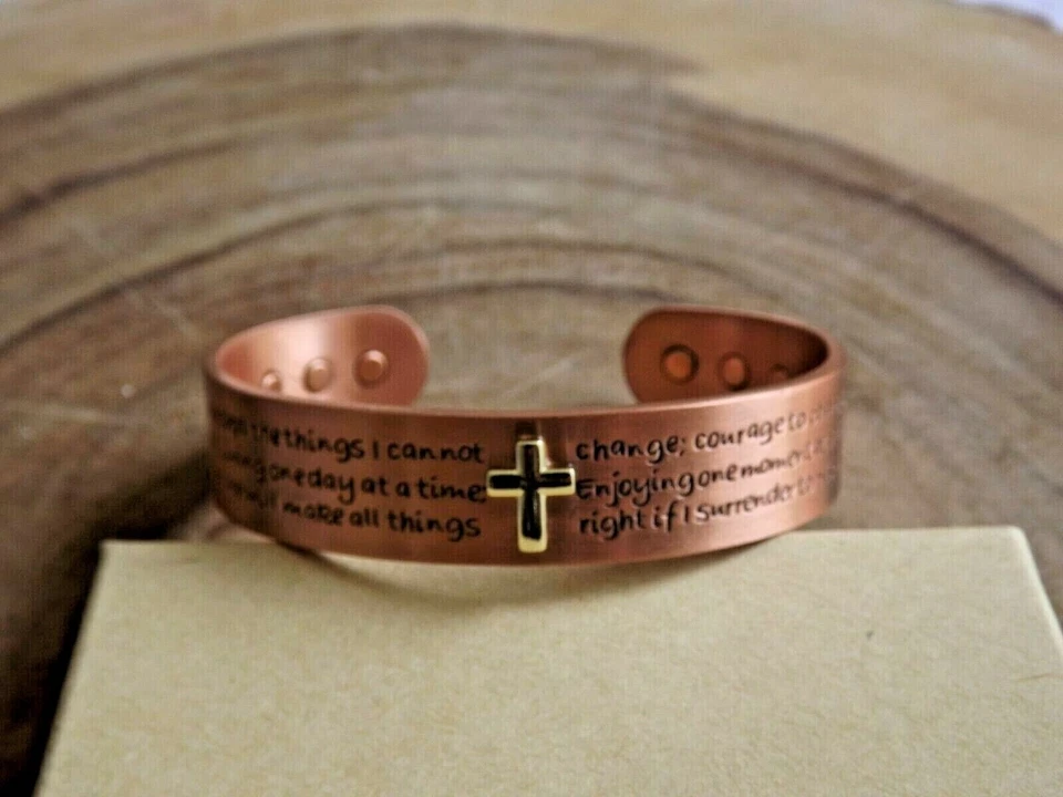 Brazalete magnético de cobre puro de oraciones cruzadas para terapia del dolor de artritis brazalete energético Foto 2 de 4