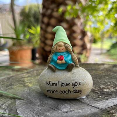 Mum I Love You More Each Day Sentimental Rock Ornaments Mother's Day ...