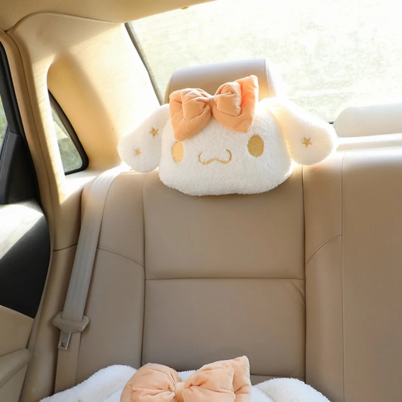 Lindo reposacabezas de felpa para coche - Almohada para cuello suave y cómoda para decoración de coche de adultos Foto 2 de 4
