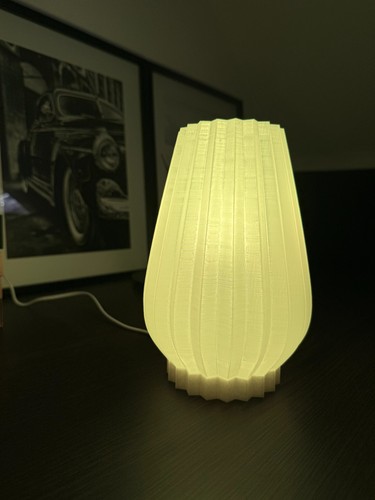 Designer Tischlampe 3D-Druck + RGB E27 Smart Birne LSC | App Steuerung - Bild 4 von 13