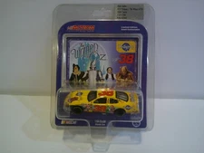 Action Elliot Sadler The Wizard of Oz Ford Taurus 38 Pedigree NASCAR Stock Car