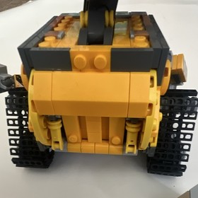 LEGO Ideas 21303 WALL-E Disney Pixar Robot Set 676pcs w/ Stand