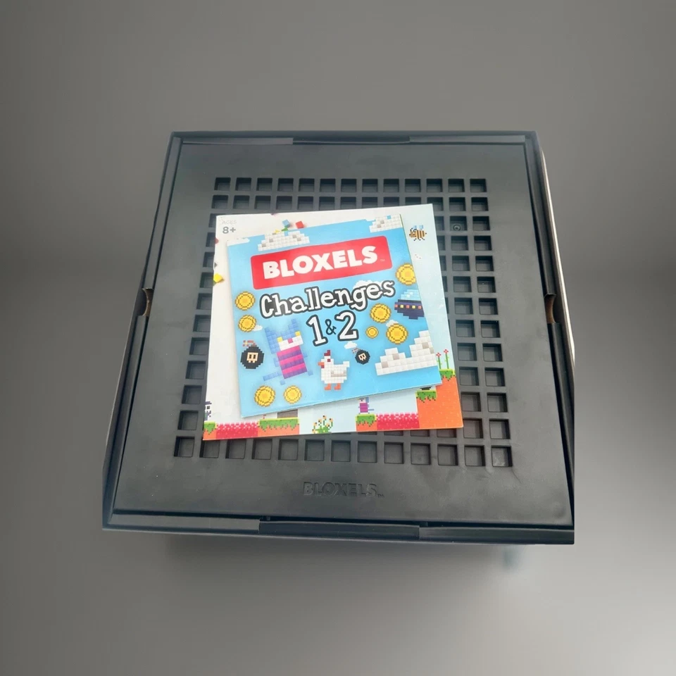 Bloxels Starter Kit Build Your Own Video Games - 320 Blocks - Image 4 of 4