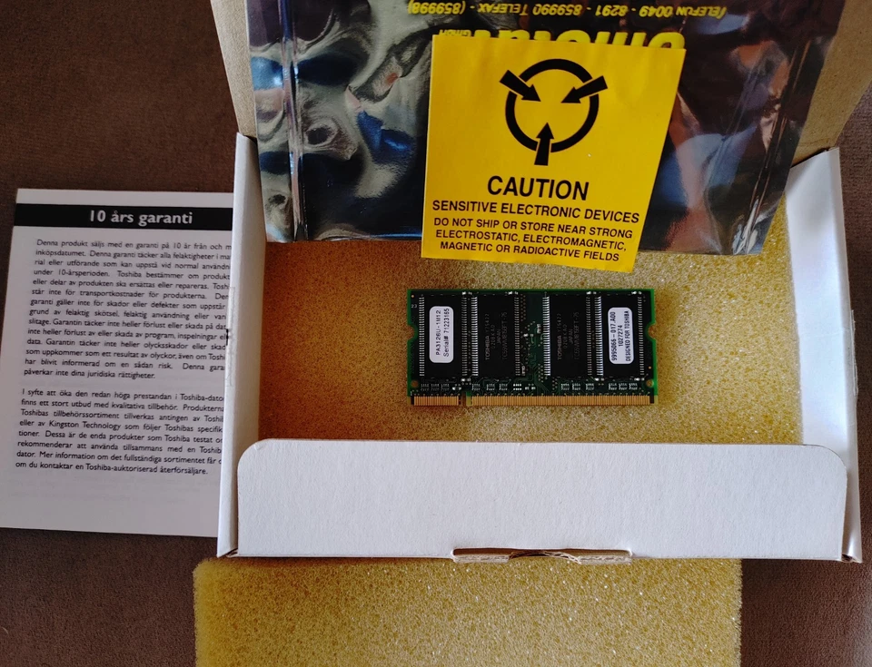 128MB 266MHz DDR RAM PC-2100S SODIMM TOSHIBA Tecra Satellite Memory NEW BOXED - Immagine 2 di 4
