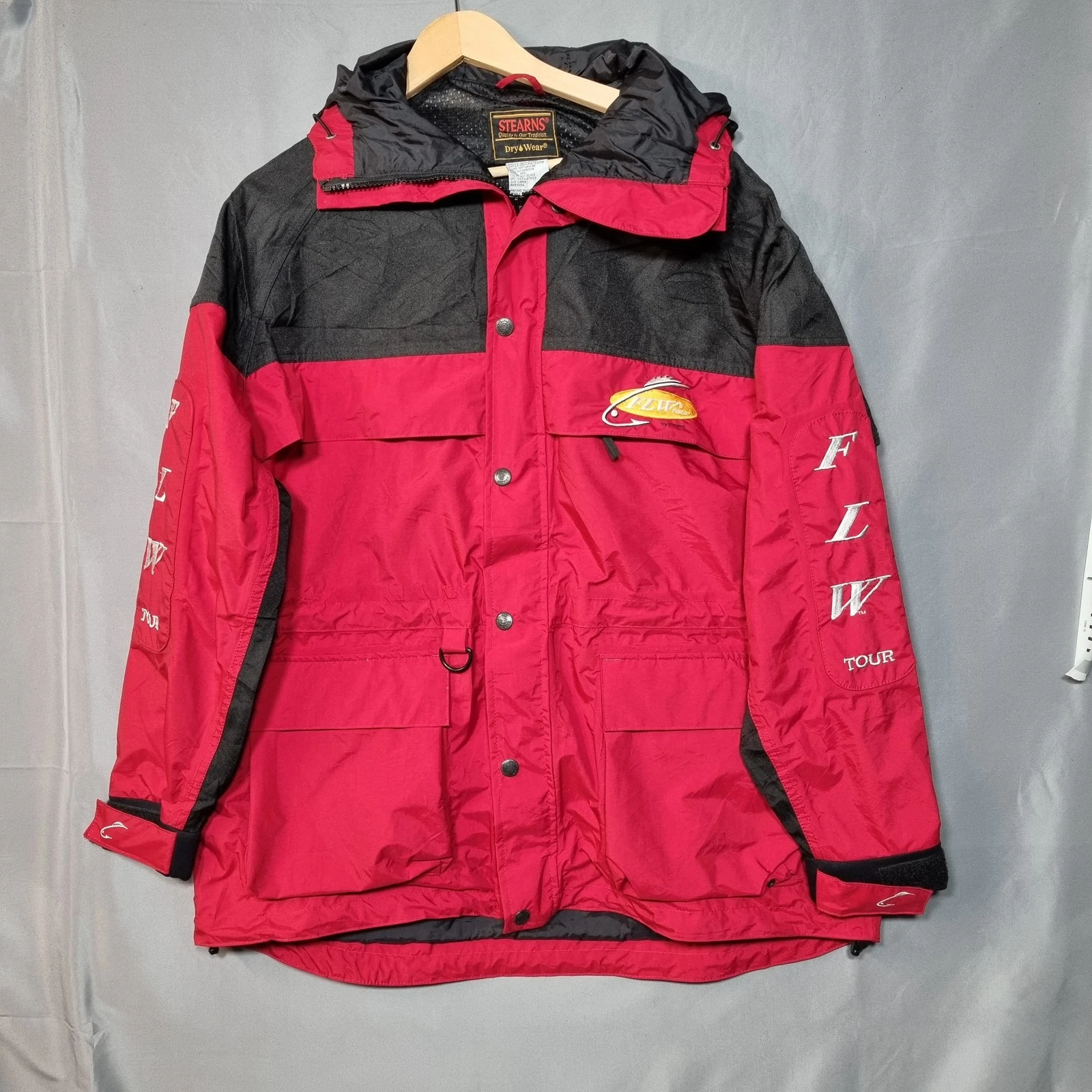 Stearns Dry & Wear FLW Tour Fishing Wading Jacket Red Black Men's L Hooded Zip
Opens in a new window