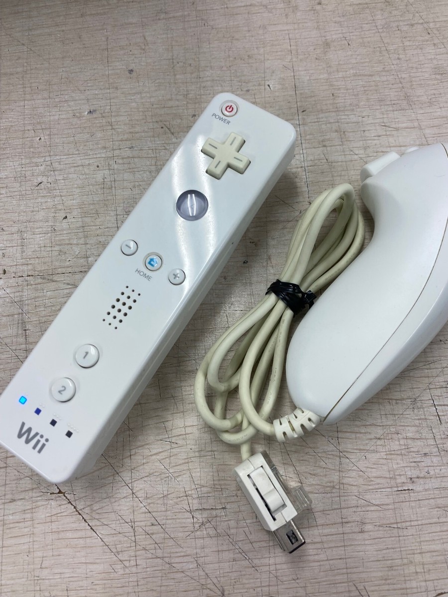 Nintendo Wii console Game System Tested works controllers With box