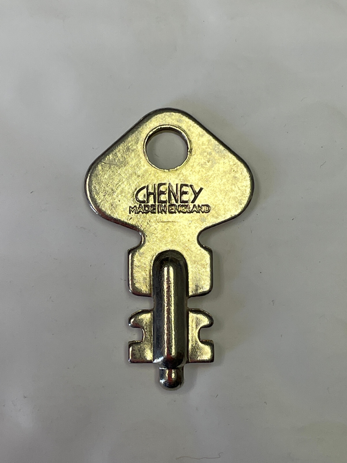 Vintage Cheney #481600 Key-Luggage Steamer Trunk, Suitcase, Guitar Case ...