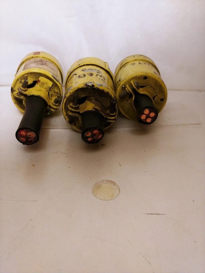 3 Hubbell Hubbellock Receptacle 60A 600V Used Female One Connector Bent Working - Image 2 of 4