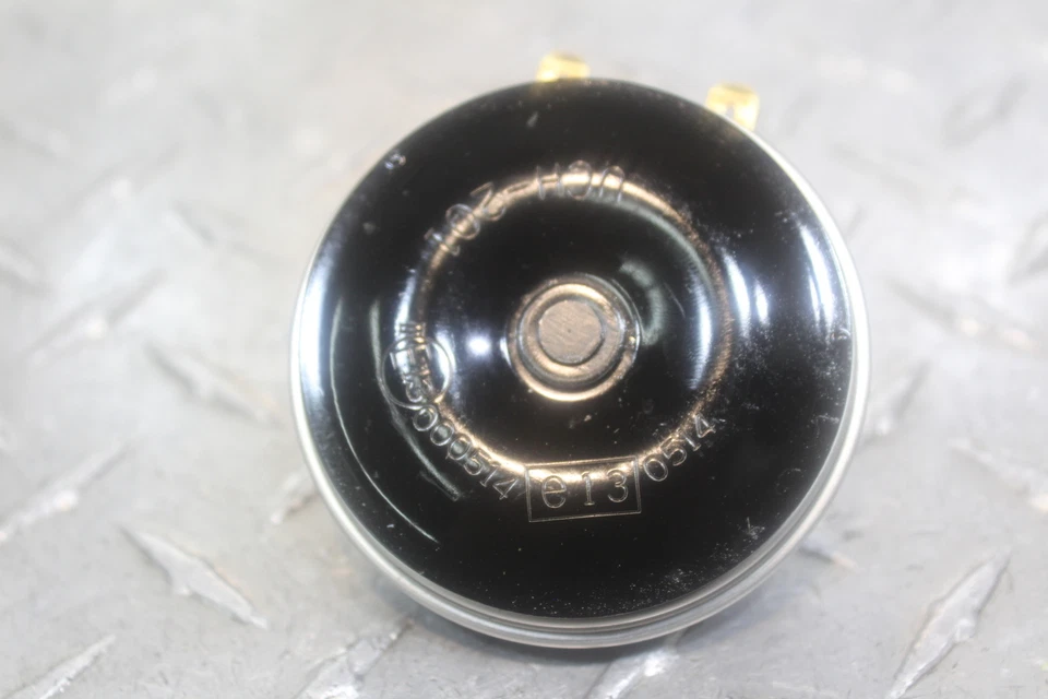 2016 雅马哈 YZF R3 HORN 信号 1WD-H3371-00-00 — 第 2/4 张图片