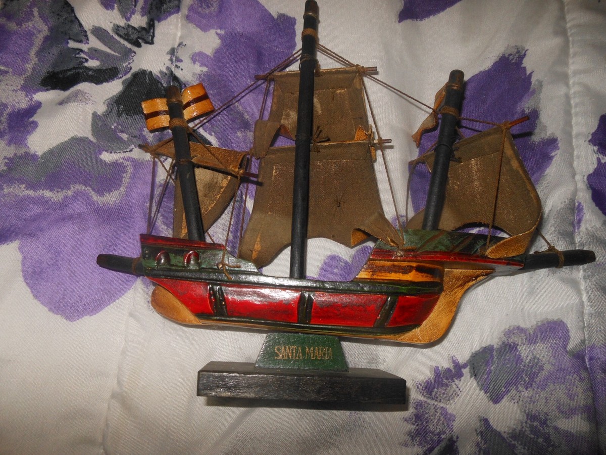 ANTIQUE VINTAGE SANTA MARIA SAIL BOAT SHIP WOOD PAINTED JAPAN 9
