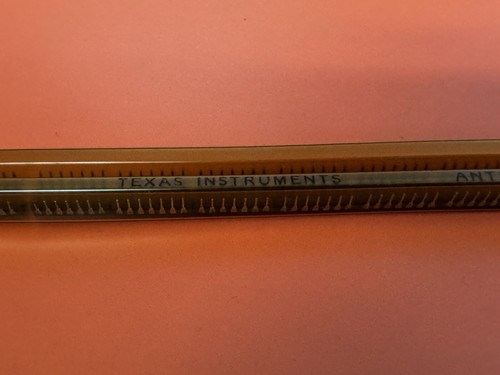 Texas Instruments NAND Gate 4-Element 2-in Bipolar 14 Pin JM38510/00303BCA Qty25 - Picture 4 of 5
