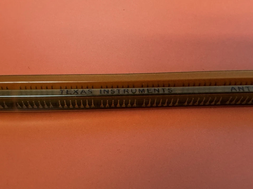 Texas Instruments NAND Gate 4-Element 2-in Bipolar 14 Pin JM38510/00303BCA Qty25 - Image 4 of 4