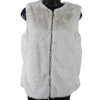 cream fuzzy vest