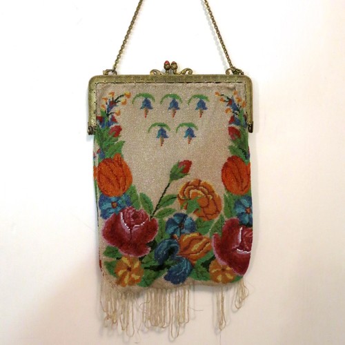 Bolso de mano vintage con micro cuentas victoriano alrededor de 1900 - Imagen 4 de 8