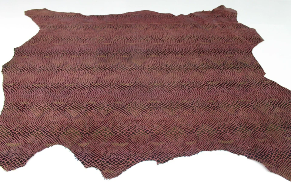 SNAKE PRINT ON WINE Italian Goatskin Goat leather skins 6-8sqf 0.7mm #A6913 - Image 2 of 4