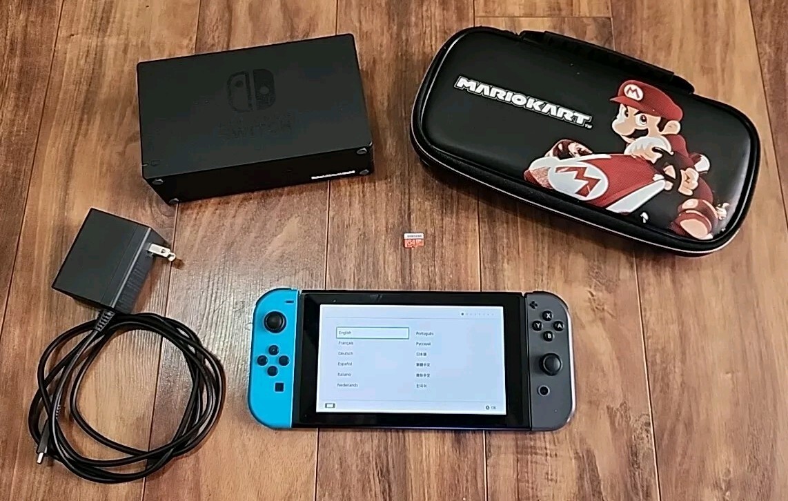 Nintendo Switch Bundle 32GB, 64GB SD, Mario Kart Case, Dock, Joycon Blue/Black