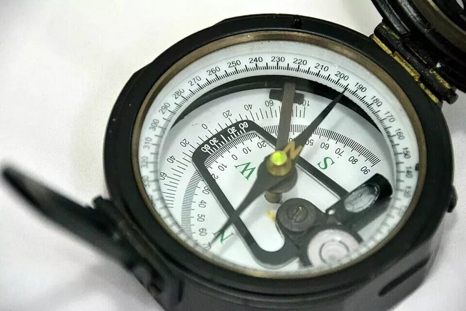 Picture 1 of 6