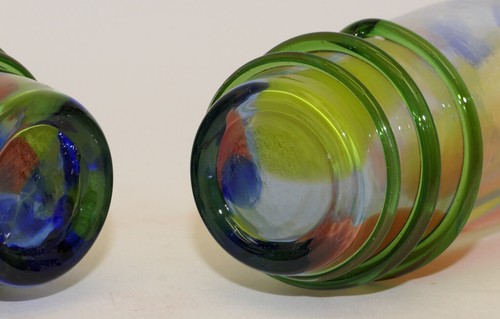 Ein Paar bunte Murano Glas Vasen umlaufende Schlangen 60er Jahre H. 23,5 cm - 第 22/24 張圖片