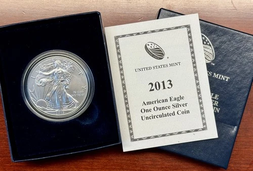 2013 W  American Silver Eagle  Coin  Uncirculated  Burnished with OGP