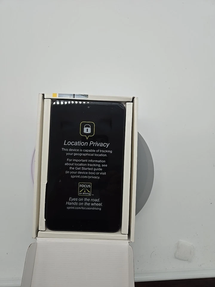 ALCATEL ONETOUCH Pixi 7 8GB, Wi-Fi + 4G (Sprint), 7in - Black - Image 2 of 2