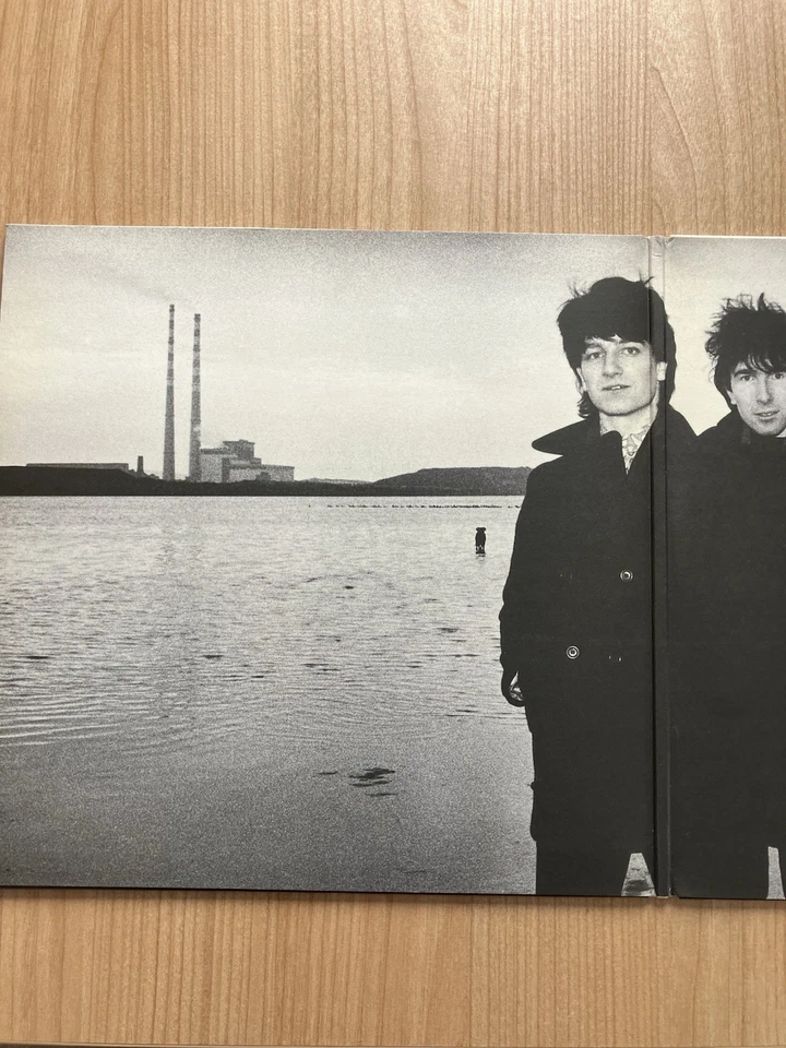 U2 – U218 Singles Vinyl Record – (New / Sealed) - Image 4 of 4