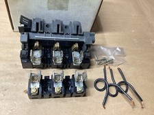 ALLEN BRADLEY BUL 1494F DISCONNECT SWITCH 30A X-401978 FUSE BLOCK #105G129PR7*CO