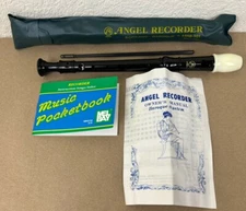 Angel Recorder Soprano-Baroque ASRB-101 w/ Mel Bays Music Pocketbook Instruction